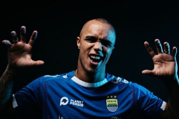 Persib Bandung Resmi Menyambut Dua Pemain Asing Baru