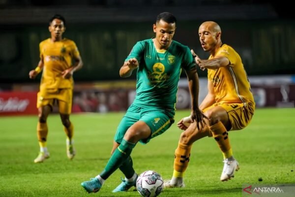 Persebaya Resmi Kenalkan Leo Lelis Sebagai Pemain Asing Kesembilan