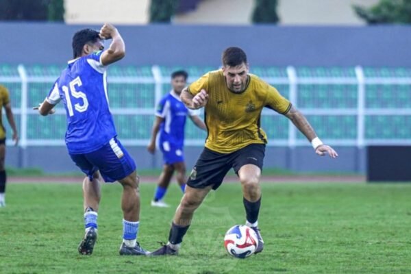 Dejan Racic Menjelaskan Alasan Melanjutkan Karier di Indonesia